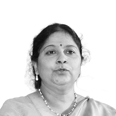 மாதவி சிவலீலன்